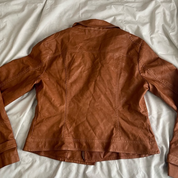 Blanc Noir Tan Leather Jacket - Picture 7 of 9